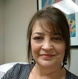 Meet your Posher, Donita